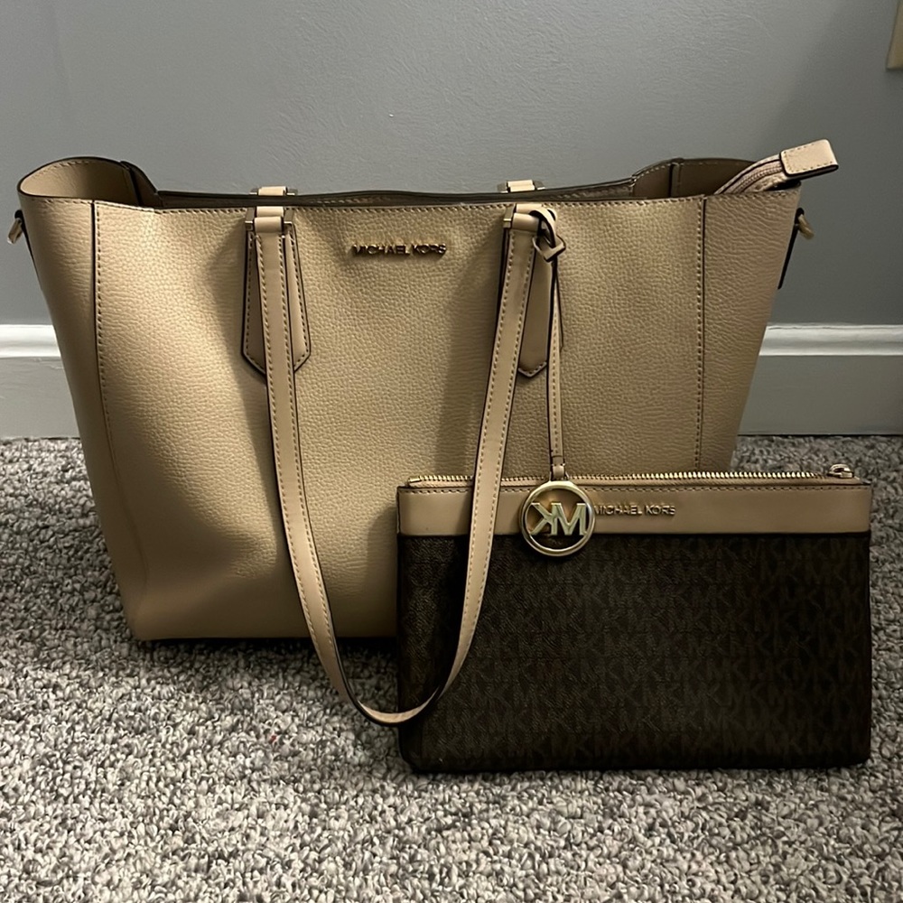 Michael Kors Tote and Clutch Set